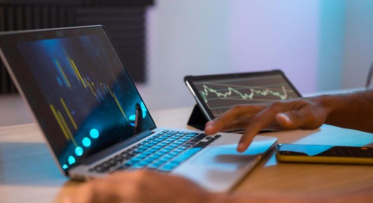 eToro