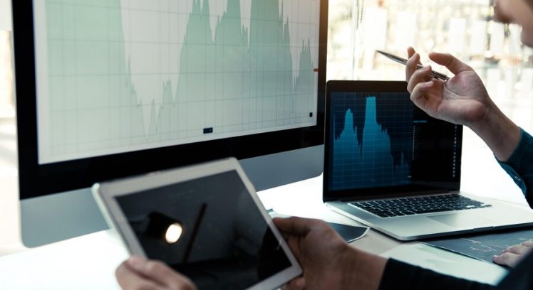 midsection-man-using-mobile-phone_1048944-24684844