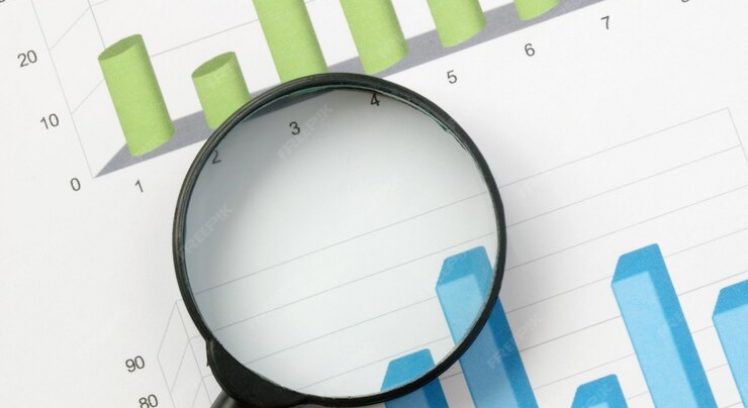 two-graphs-sheet-paper_124595-534